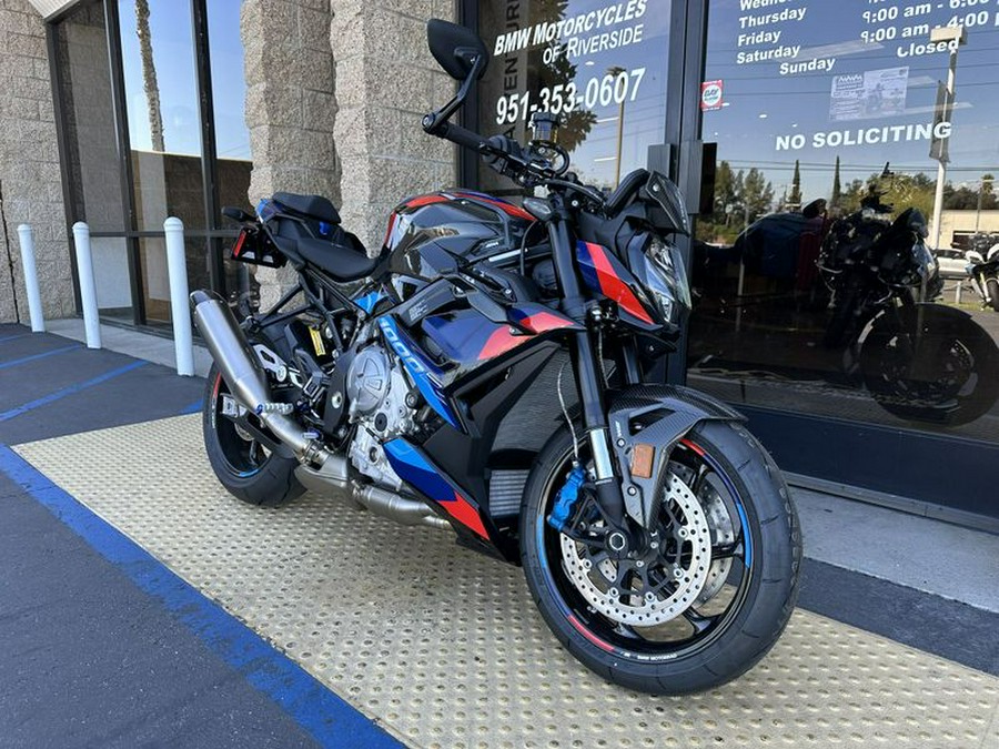 New 2024 BMW M1000R