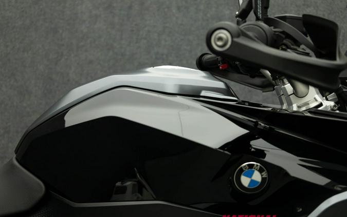 2023 BMW F900XR W/ABS