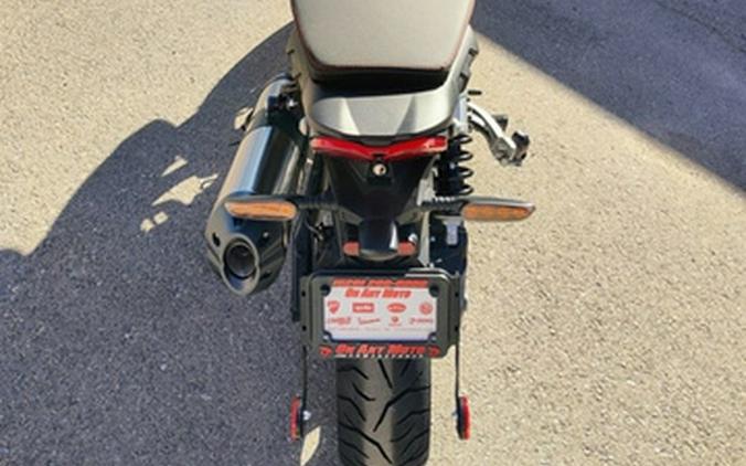 2025 Moto Guzzi V85 Strada