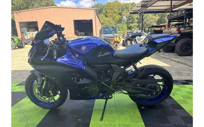 2022 Yamaha YZF R7