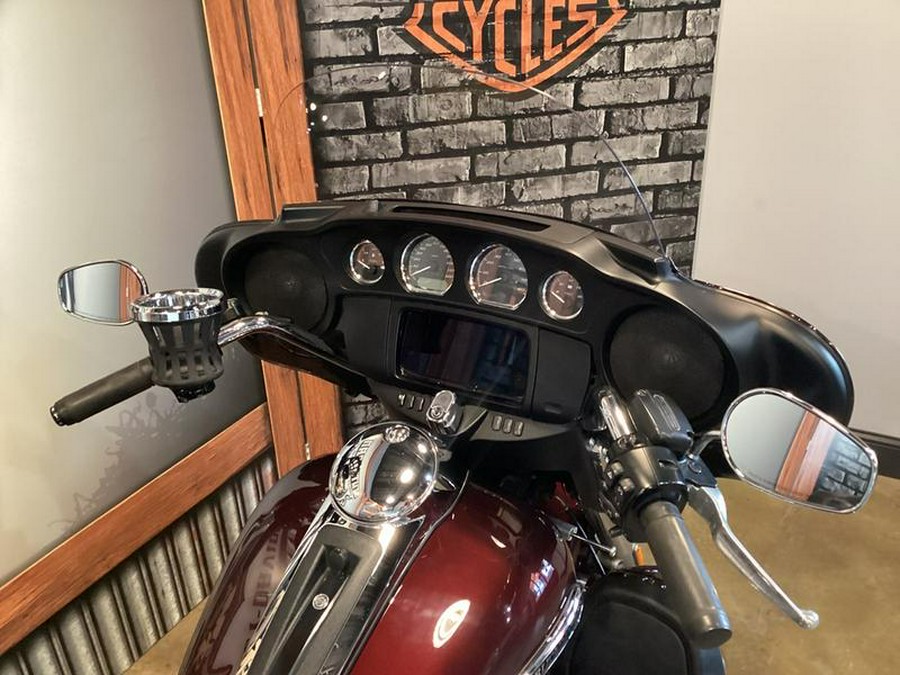 2019 Harley-Davidson® FLHTCUTG - Tri Glide® Ultra