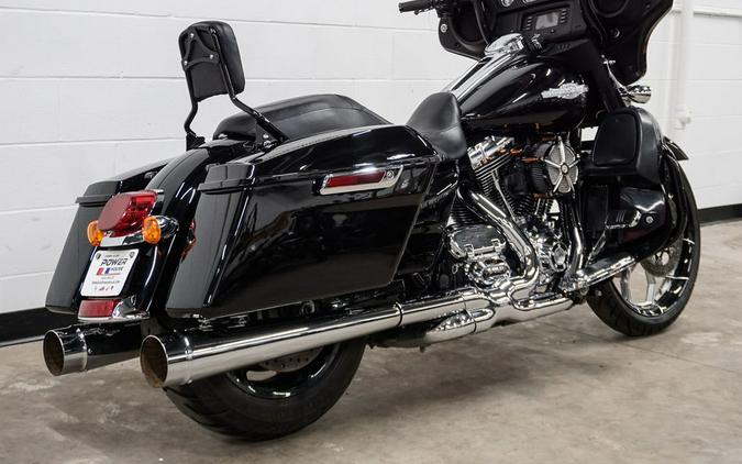 2014 Harley-Davidson® FLHX - Street Glide®