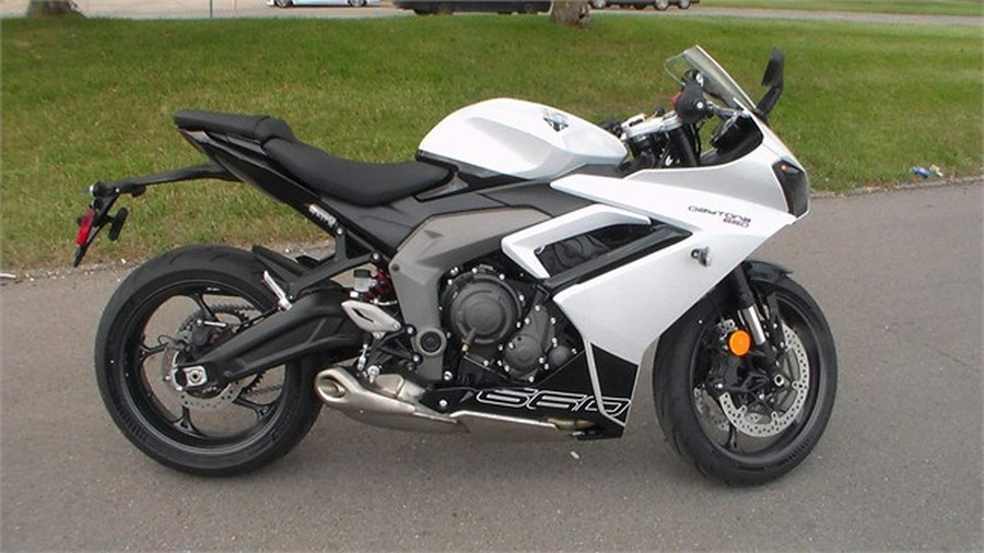 2025 Triumph Daytona 660