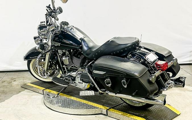 2011 Harley-Davidson® FLHRC - Road King® Classic