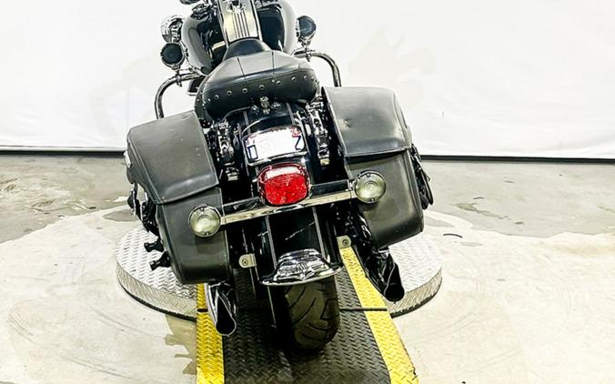 2011 Harley-Davidson® FLHRC - Road King® Classic