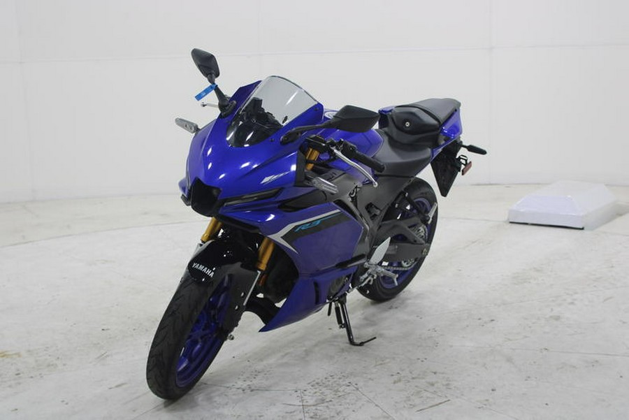 2025 Yamaha YZF-R3