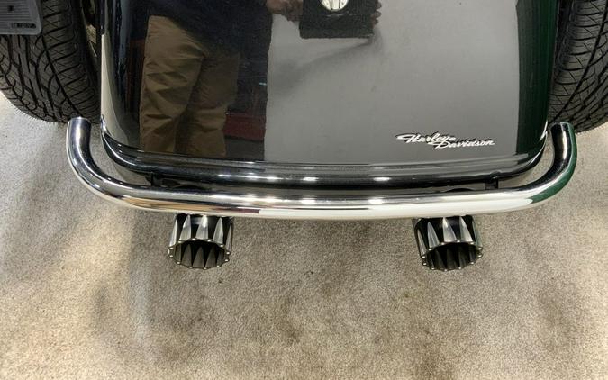 2016 Harley-Davidson® FLRT - Freewheeler®