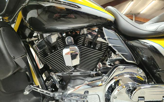 2012 Harley-Davidson® CVO Electra Glide Ultra Classic - FP8473