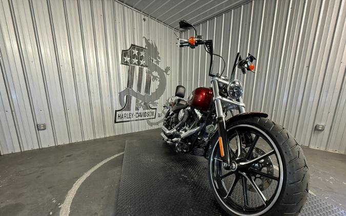 2016 Harley-Davidson BREAKOUT