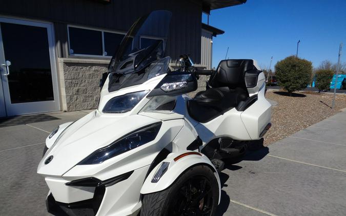 2019 Can-Am Spyder® RT Limited SE6 - Dark Edition