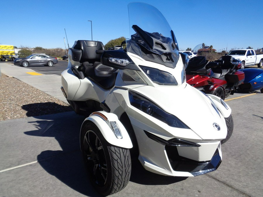 2019 Can-Am Spyder® RT Limited SE6 - Dark Edition