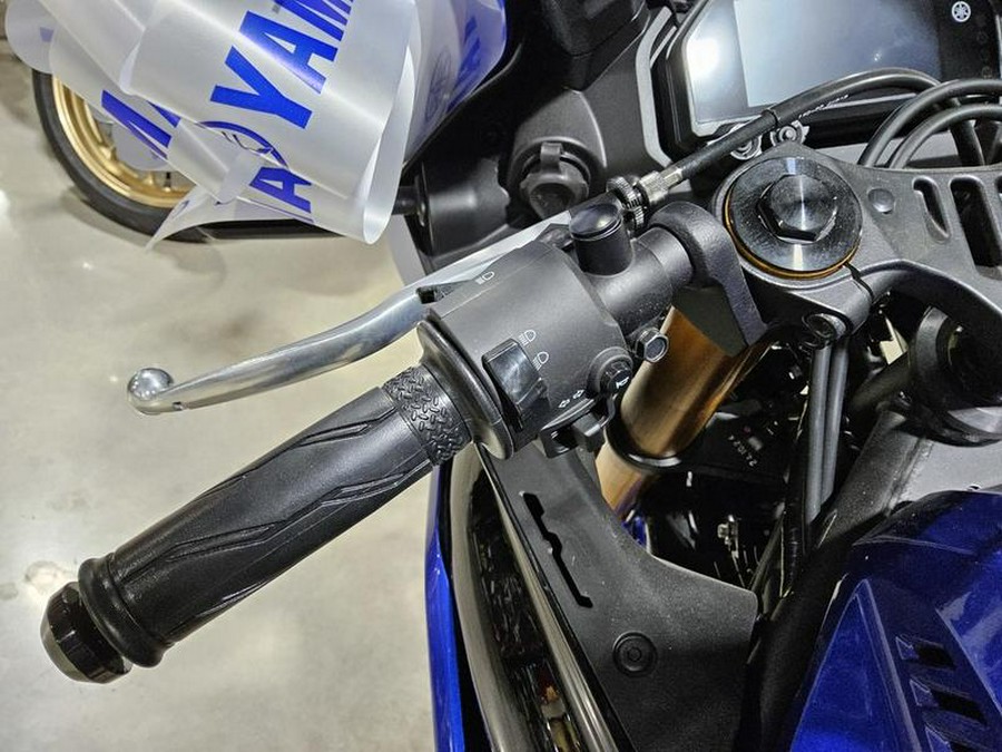 2025 Yamaha YZF-R3
