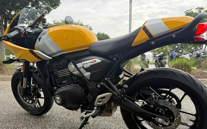 2026 Triumph Thruxton 400