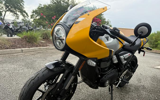 2026 Triumph Thruxton 400