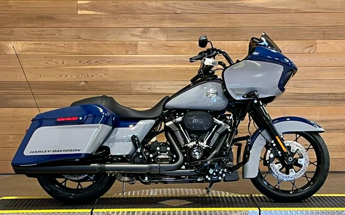 2023 Harley-Davidson Road Glide Special Review [120th Edition]