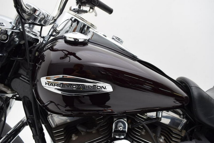 2014 Harley-Davidson® FLD - Dyna® Switchback™