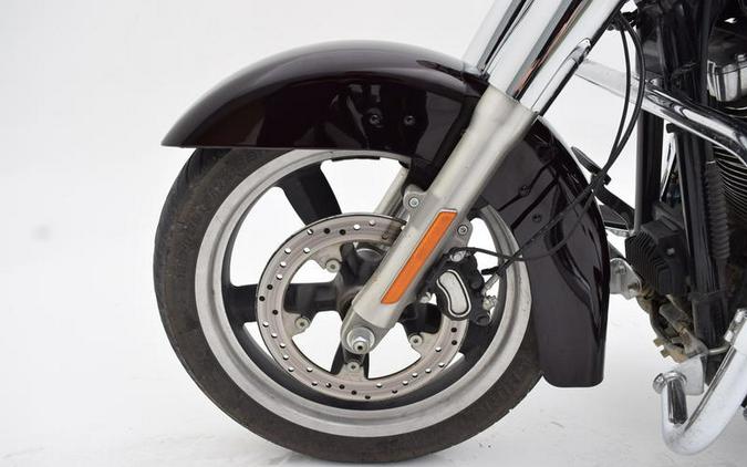 2014 Harley-Davidson® FLD - Dyna® Switchback™