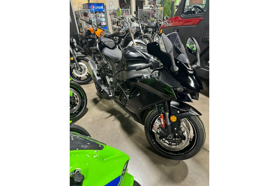 2024 Kawasaki Ninja® ZX™-10R KRT Edition