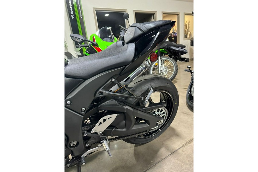 2024 Kawasaki Ninja® ZX™-10R KRT Edition