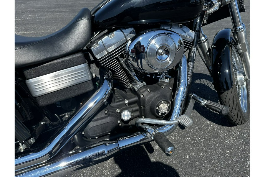 2006 Harley-Davidson® DYNA STREET BOB (EFI