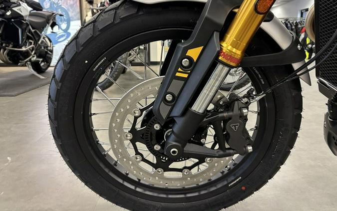 2026 Triumph Scrambler 900 Mineral Grey