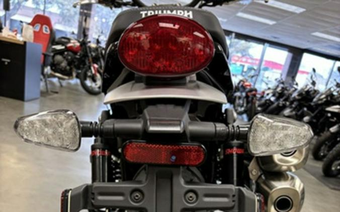 2026 Triumph Scrambler 900 Mineral Grey