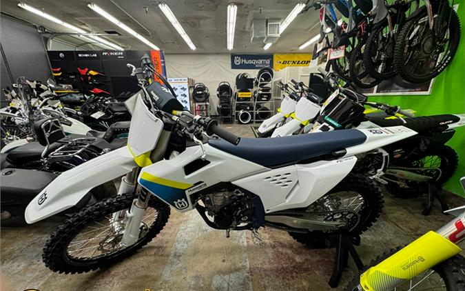 2025 Husqvarna FC 350