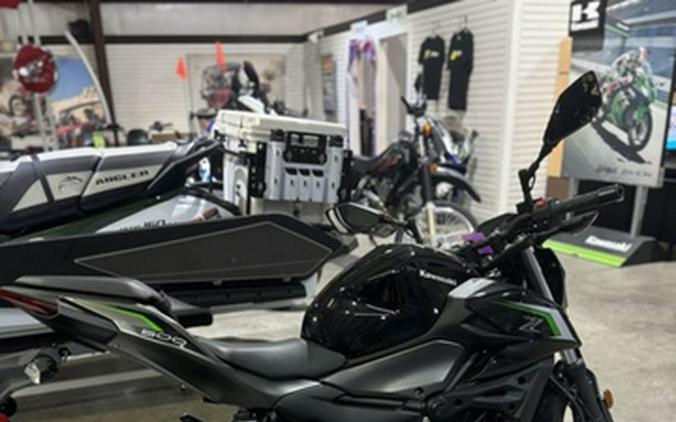 2025 Kawasaki Z500 ABS