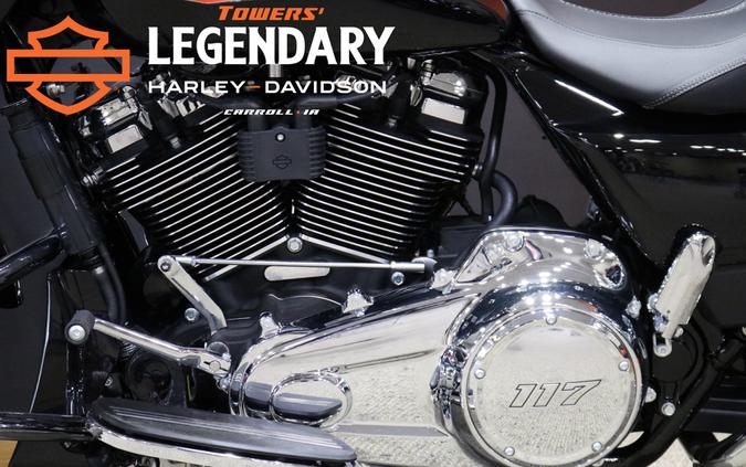 2025 Harley-Davidson® Street Glide® Vivid Black