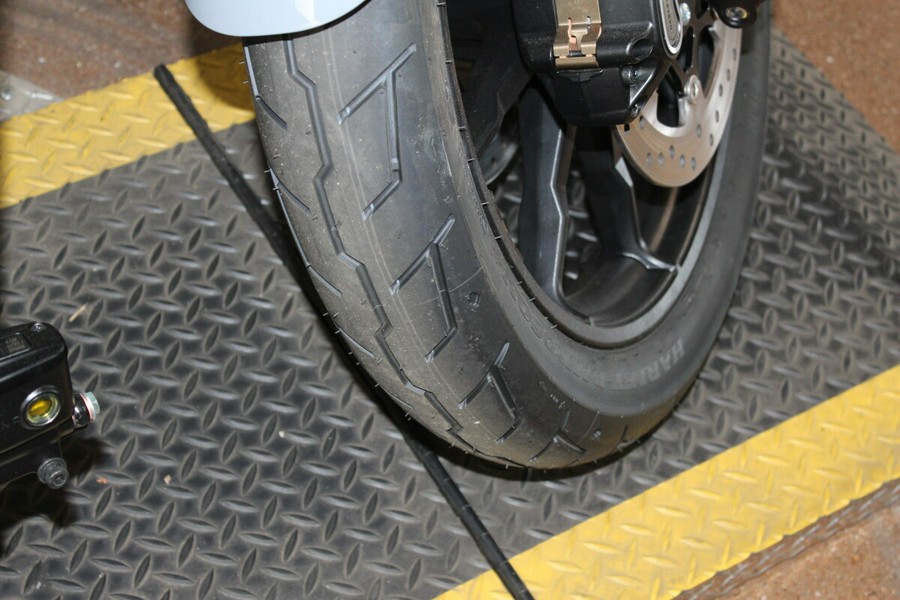 Harley-Davidson® Low Rider® ST 2026 FXLRST 84663607 DRK BILIARD GRY