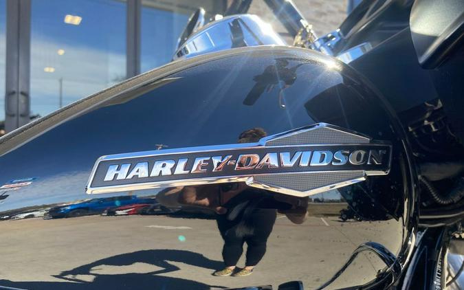 2022 Harley-Davidson® FLTRX - Road Glide®