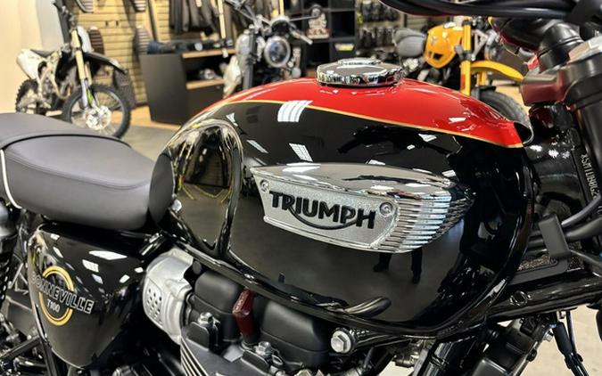 2026 Triumph Bonneville T100 Jet Black