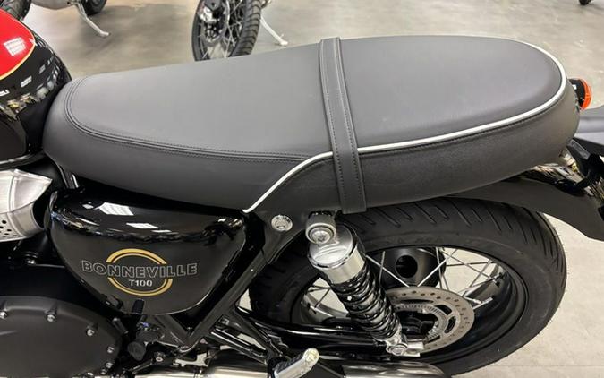 2026 Triumph Bonneville T100 Jet Black