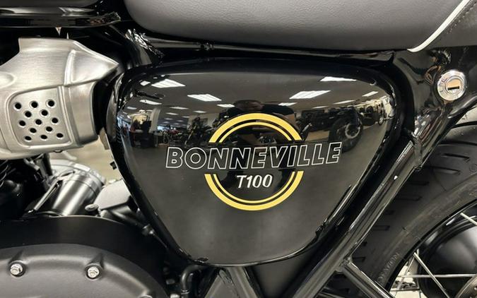 2026 Triumph Bonneville T100 Jet Black