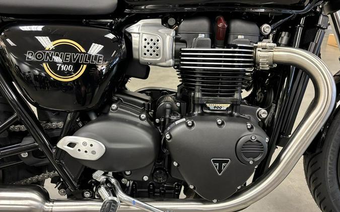 2026 Triumph Bonneville T100 Jet Black