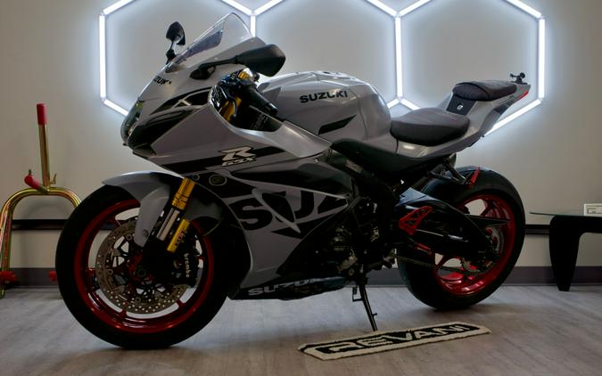 2022 Suzuki GSX-R1000R GSXR1000RAM2 / GSXR1000RZM2
