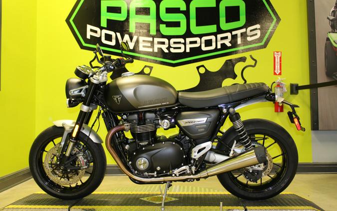 2024 Triumph Speed Twin 1200 Matte Ironstone/Matte Storm Grey