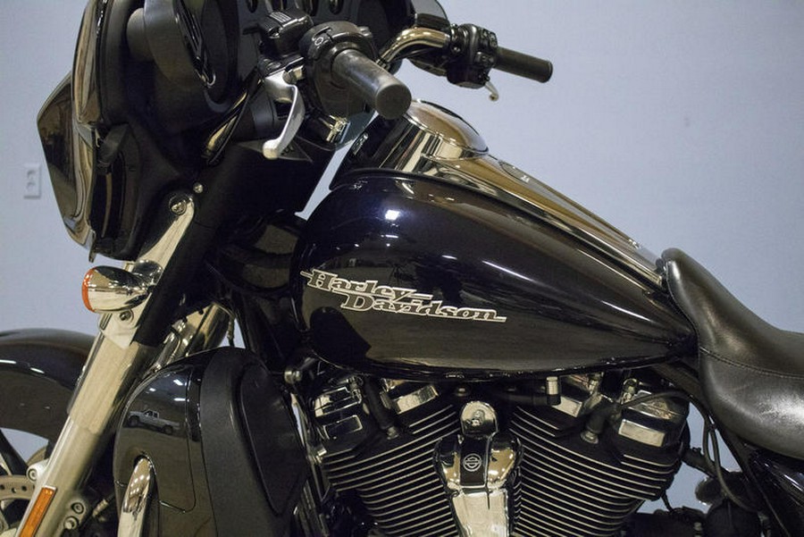 2019 Harley-Davidson® FLHX - Street Glide®