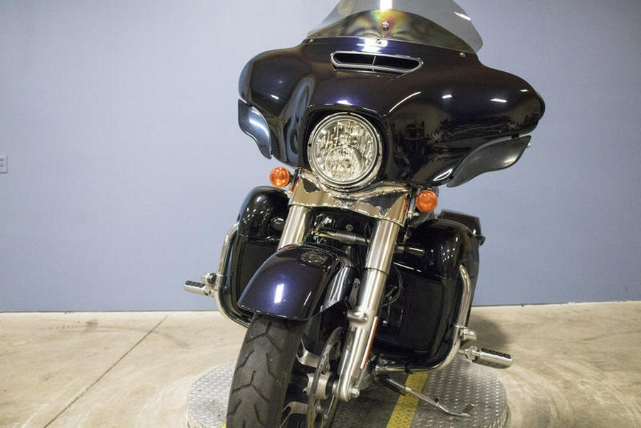 2019 Harley-Davidson® FLHX - Street Glide®