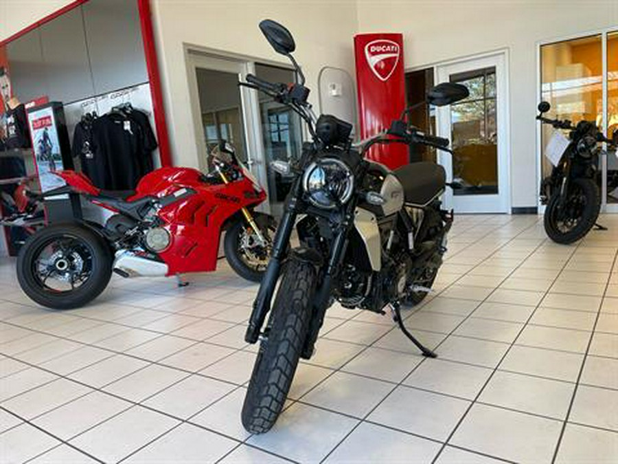 2024 Ducati Scrambler Icon