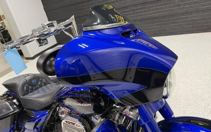 2017 Harley-Davidson FLHXSE - CVO Street Glide