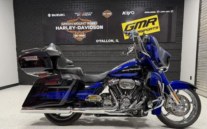 2017 Harley-Davidson FLHXSE - CVO Street Glide