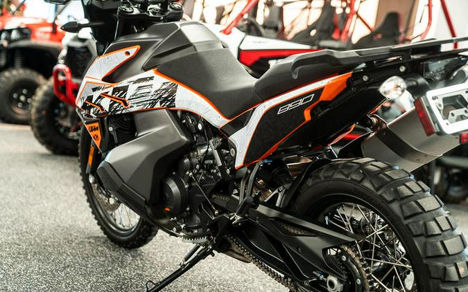 2021 KTM 890 Adventure