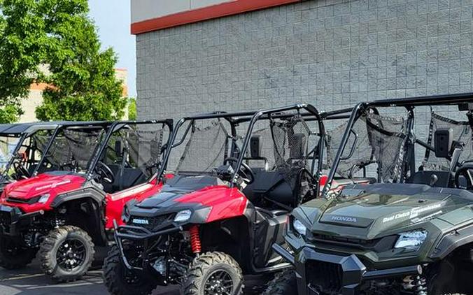 2024 Honda PIONEER 1000-5 DELUXE Deluxe