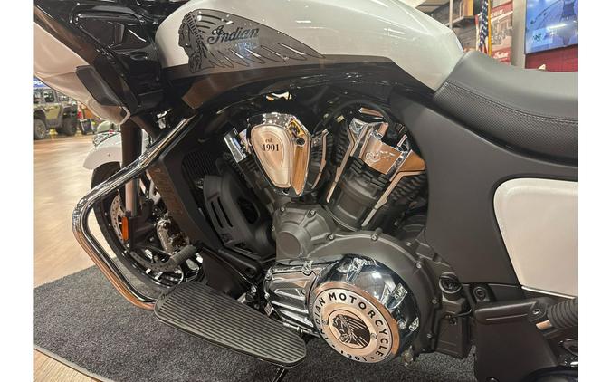 2025 Indian Motorcycle ChallengerÂ® Limited