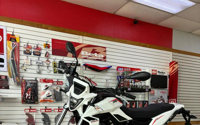 2026 Alp 4.0 - Beta Motorcycles