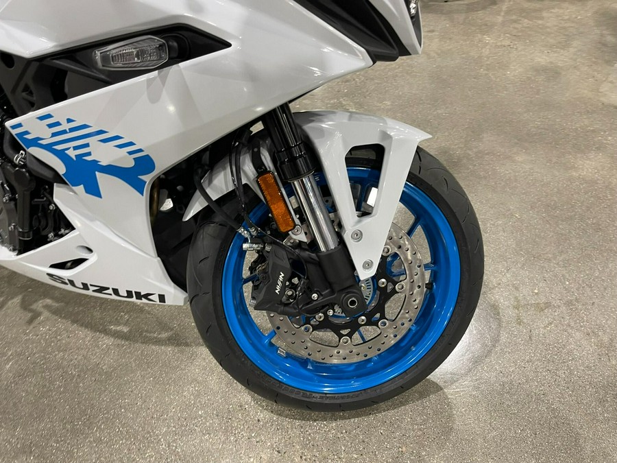 2026 Suzuki GSX-8R