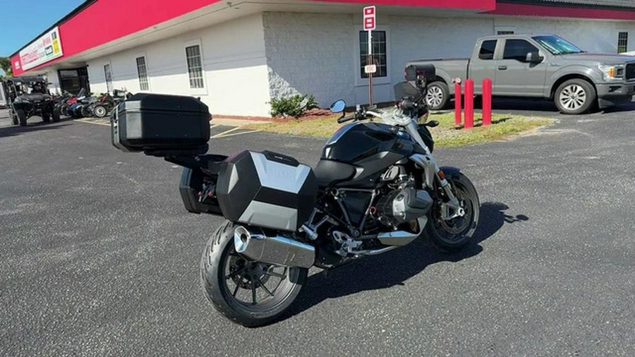 2023 BMW R 1250 R Triple Black