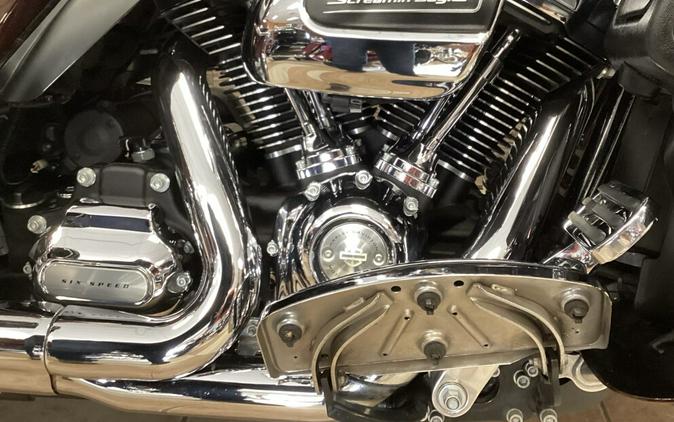 2018 Harley-Davidson® Ultra Limited Twisted Cherry