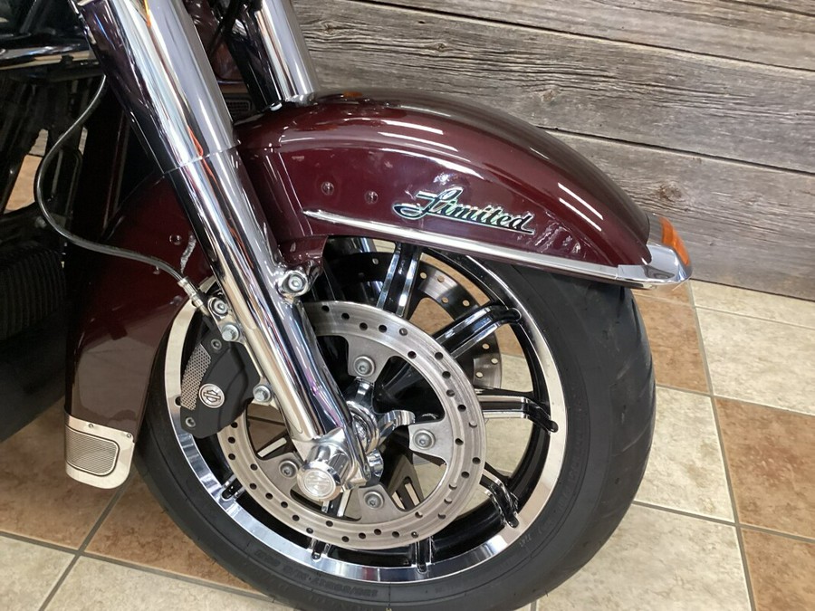 2018 Harley-Davidson® Ultra Limited Twisted Cherry
